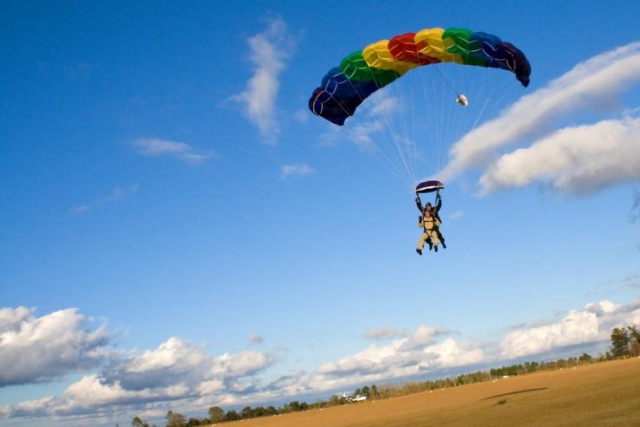  Paracaídas arcoíris 